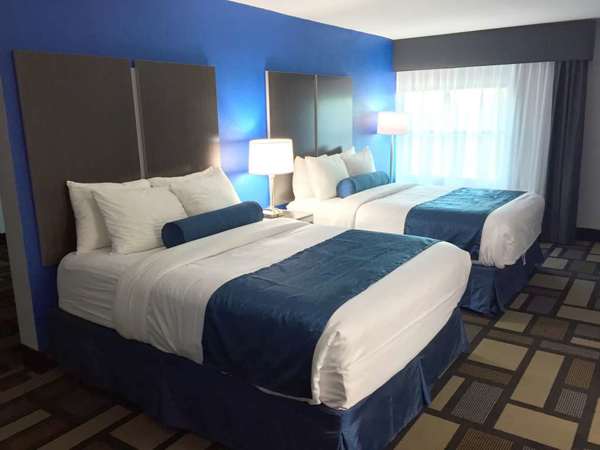 Best Western Plus Birmingham Inn & Suites