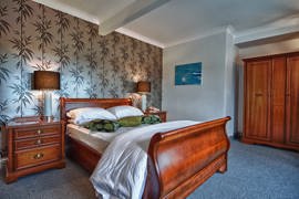 cricklade-house-hotel-bedrooms-14-56110.jpg