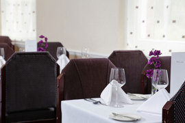 royal-chase-hotel-dining-10-83064.jpg