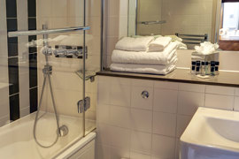 mornington-hotel-bedrooms-27-83187.jpg