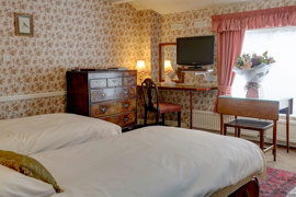 bell-in-driffield-bedrooms-16-83226.jpg