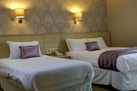 new-kent-hotel-bedrooms-39-83326.jpg