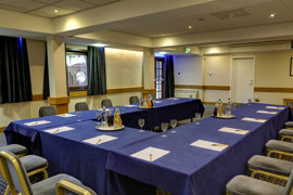 kings-manor-hotel-meeting-space-19-83448.jpg