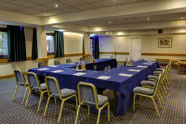 kings-manor-hotel-meeting-space-21-83448.jpg