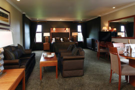 garfield-house-hotel-bedrooms-02-83514.jpg