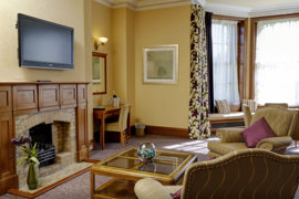 balgeddie-house-hotel-bedrooms-29-83535.jpg