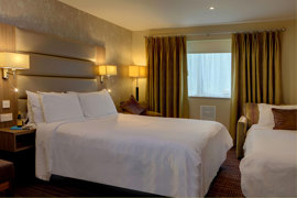 pontypool-metro-hotel-bedrooms-22-83543.jpg