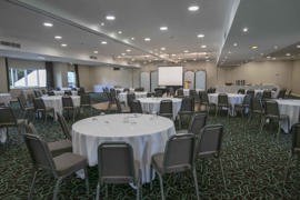 castle-green-hotel-meeting-space-54-83674.jpg