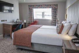 clifton-hotel-bedrooms-83-83677.jpg