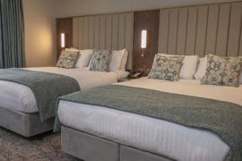 clifton-hotel-bedrooms-93-83677.jpg