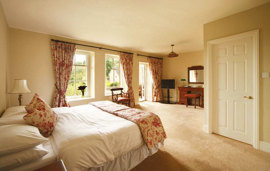 limpley-stoke-hotel-bedrooms-03-83722.jpg