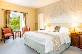 limpley-stoke-hotel-bedrooms-20-83722.jpg