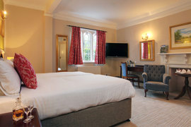 moore-place-hotel-bedrooms-22-83775.jpg