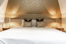 webbington-hotel-bedrooms-27-83838.jpg