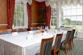 kenwick-park-hotel-meeting-space-02-83858.jpg