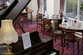 lord-haldon-country-house-hotel-dining-12-83874.jpg