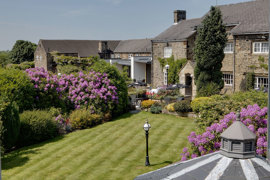 lancashire-manor-hotel-grounds-and-hotel-20-83923.jpg