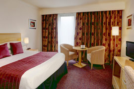 forest-hills-hotel-bedrooms-70-83935.jpg