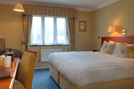 grims-dyke-hotel-bedrooms-57-83956.jpg