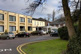 ipswich-hotel-grounds-and-hotel-01-84217.jpg