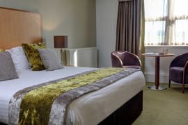 hellaby-hall-hotel-bedrooms-03-84218.jpg