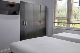 sure-hotel-reading-bedrooms-11-84271.jpg