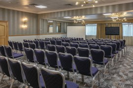 suites-hotel-meeting-space-05-84386.jpg